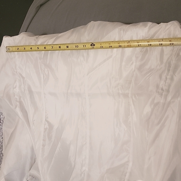 Blue and White Lined Coat - Picture 4 of 8